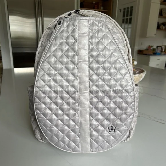 Oliver Thomas | Bags | Oliver Thomas Tennis Backpack | Poshmark display picture 3